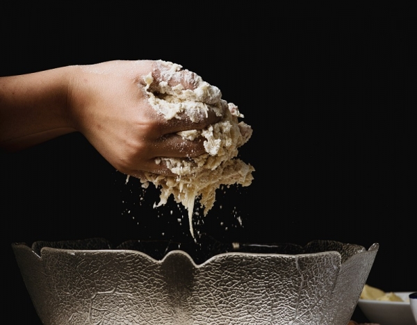 mixing flour.jpg